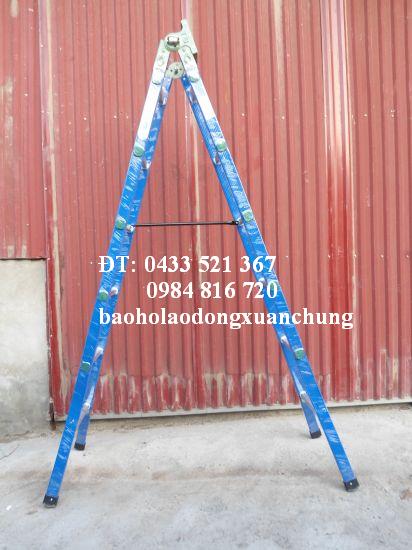Thang nhôm sơn tĩnh điện 2.5m